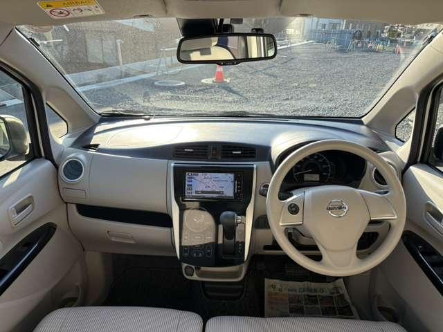 デイズ ６６０　Ｘ　４ＷＤ　ナビ・ＴＶ・アラウンドビューモニター・シー（9枚目）