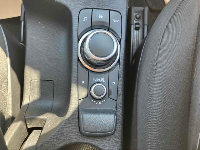 ＭＡＺＤＡ２ １５Ｓ　４ＷＤ　ドライブレコーダー　ナビ　クリアランスソナー　レーンアシスト　衝突被害軽減システム　オートライト　ＬＥＤヘッドランプ　スマートキー　アイドリングストップ　ＡＴ　盗難防止システム　衝突安全ボディ（10枚目）