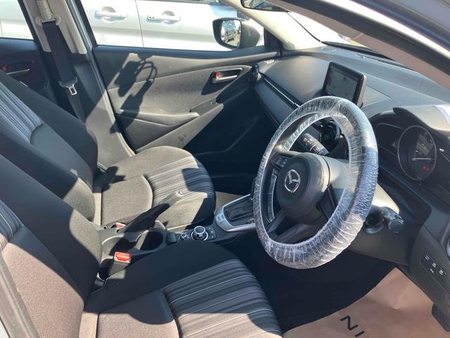 ＭＡＺＤＡ２ １５Ｓ　４ＷＤ　ドライブレコーダー　ナビ　クリアランスソナー　レーンアシスト　衝突被害軽減システム　オートライト　ＬＥＤヘッドランプ　スマートキー　アイドリングストップ　ＡＴ　盗難防止システム　衝突安全ボディ（30枚目）