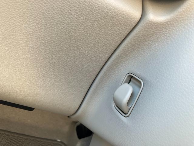 アルトラパン Ｌ　３型　★４ＷＤ　純正ナビ★　４ＷＤ　純正ナビ　オートライト　プッシュスタート　シートヒーター　オートエアコン　衝突被害軽減システム　アイドリングストップ　衝突安全ボディ　盗難防止システム　横滑り防止機能（21枚目）