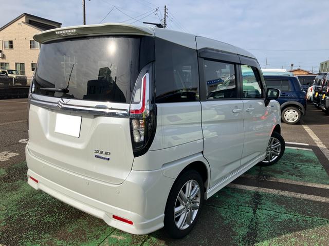 ソリオ ＨＹＢＲＩＤ　ＭＸ　２型　オートライト　スライドドア　プッシュスタート　シートヒーター　オートエアコン　衝突被害軽減システム　アイドリングストップ　衝突安全ボディ　盗難防止システム　横滑り防止機能（3枚目）