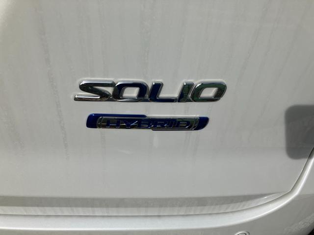 ソリオ ＨＹＢＲＩＤ　ＭＸ　２型　オートライト　スライドドア　プッシュスタート　シートヒーター　オートエアコン　衝突被害軽減システム　アイドリングストップ　衝突安全ボディ　盗難防止システム　横滑り防止機能（11枚目）