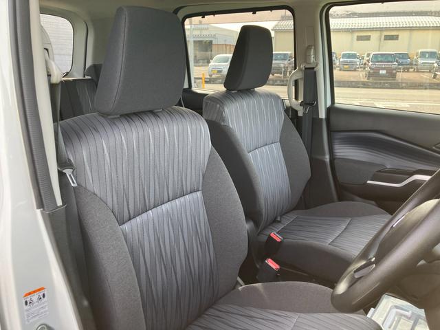 ソリオ ＨＹＢＲＩＤ　ＭＸ　２型　オートライト　スライドドア　プッシュスタート　シートヒーター　オートエアコン　衝突被害軽減システム　アイドリングストップ　衝突安全ボディ　盗難防止システム　横滑り防止機能（17枚目）