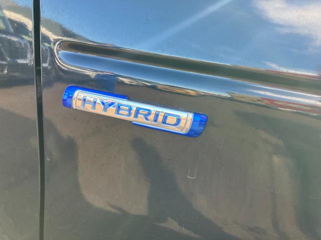 ハスラー ＨＹＢＲＩＤ　Ｘ　★４ＷＤ★　４ＷＤ　オートライト　プッシュスタート　シートヒーター　オートエアコン　衝突被害軽減システム　アイドリングストップ　衝突安全ボディ　盗難防止システム（9枚目）