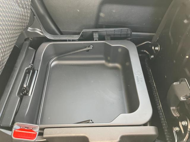 ハスラー ＨＹＢＲＩＤ　Ｘ　★４ＷＤ★　４ＷＤ　オートライト　プッシュスタート　シートヒーター　オートエアコン　衝突被害軽減システム　アイドリングストップ　衝突安全ボディ　盗難防止システム（27枚目）