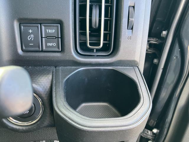 ハスラー ＨＹＢＲＩＤ　Ｘ　★４ＷＤ★　４ＷＤ　オートライト　プッシュスタート　シートヒーター　オートエアコン　衝突被害軽減システム　アイドリングストップ　衝突安全ボディ　盗難防止システム（37枚目）