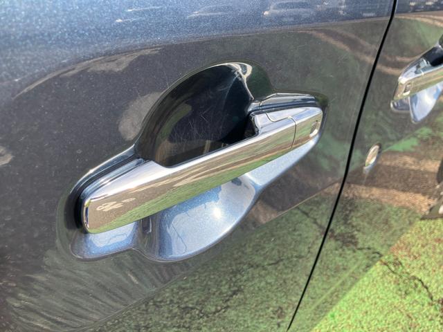 ワゴンＲスマイル ＨＹＢＲＩＤ　Ｓ　オートライト　プッシュスタート　シートヒーター　オートエアコン　衝突被害軽減システム　アイドリングストップ　衝突安全ボディ　盗難防止システム（10枚目）