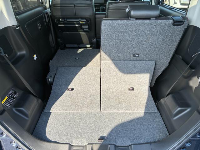 スペーシアカスタム カスタム　ＨＹＢＲＩＤ　ＸＳ　★４ＷＤ　スライドドア★　４ＷＤ　スライドドア　オートライト　プッシュスタート　シートヒーター　オートエアコン　衝突被害軽減システム　アイドリングストップ　衝突安全ボディ　盗難防止システム（64枚目）