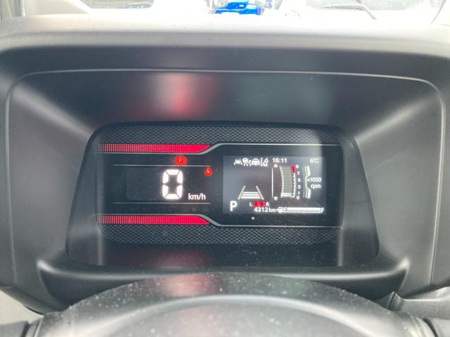 スペーシアカスタム カスタム　ＨＹＢＲＩＤ　ＧＳ　★４ＷＤ　純正ナビ★　４ＷＤ　純正ナビ　全方位カメラ　スライドドア　オートライト　プッシュスタート　シートヒーター　オートエアコン　衝突被害軽減システム　アイドリングストップ　衝突安全ボディ　盗難防止システム（42枚目）