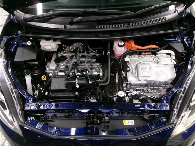 アクア Ｓスタイルブラック　寒冷地　衝突被害軽減システム　メモリーナビ　ワンセグ　ＬＥＤヘッドランプ　バックカメラ　スマートキー　ＥＴＣ　盗難防止装置　キーレス　横滑り防止機能　ハイブリッド（15枚目）