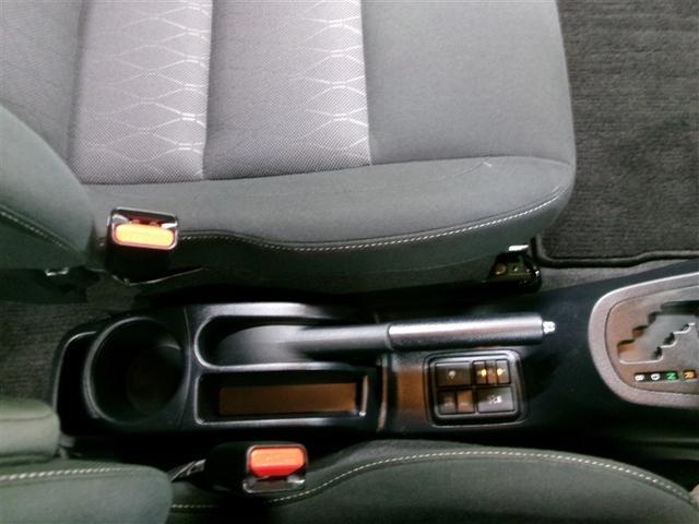 アクア Ｓスタイルブラック　寒冷地　衝突被害軽減システム　メモリーナビ　ワンセグ　ＬＥＤヘッドランプ　バックカメラ　スマートキー　ＥＴＣ　盗難防止装置　キーレス　横滑り防止機能　ハイブリッド（24枚目）