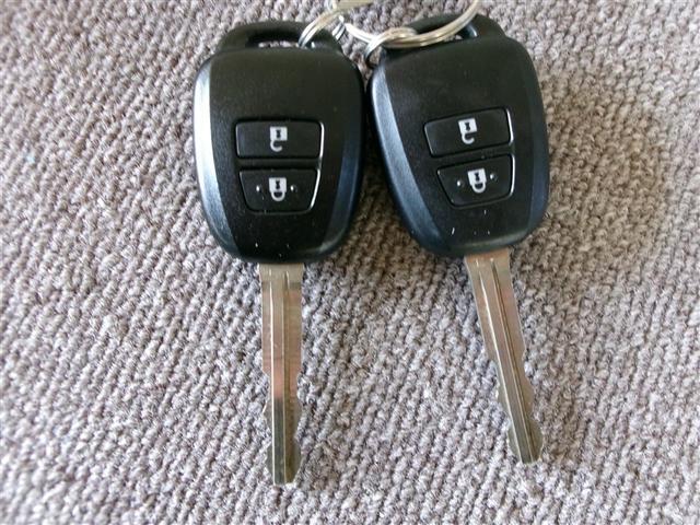 ハイエースバン ロングDX 4WD 寒冷地 衝突被害軽減システム ディーゼル ETC 盗難防止装置 キーレス(18枚目)