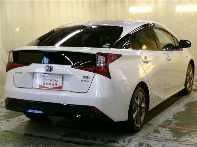 プリウス Ａツーリングセレクション　４ＷＤ　衝突被害軽減システム　メモリーナビ　フルセグ　ＬＥＤヘッドランプ　アルミホイール　バックカメラ　ドラレコ　スマートキー　オートクルーズコントロール　ＥＴＣ　盗難防止装置　電動シート　キーレス（2枚目）