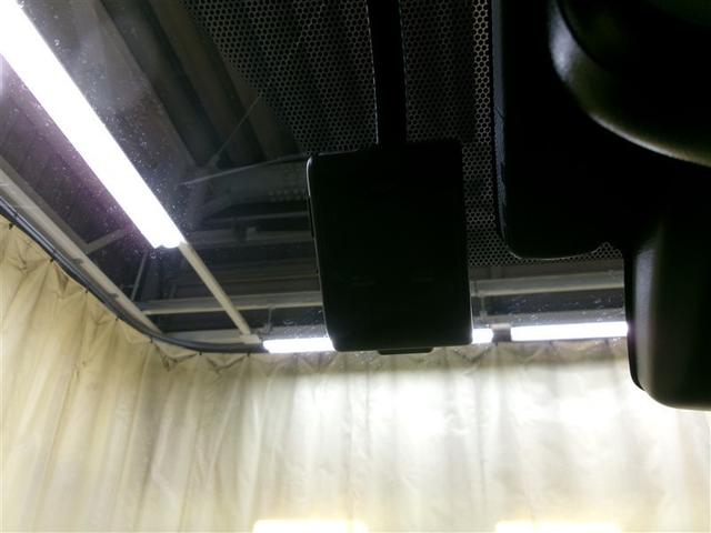 プリウス Ａツーリングセレクション　４ＷＤ　衝突被害軽減システム　メモリーナビ　フルセグ　ＬＥＤヘッドランプ　アルミホイール　バックカメラ　ドラレコ　スマートキー　オートクルーズコントロール　ＥＴＣ　盗難防止装置　電動シート　キーレス（13枚目）