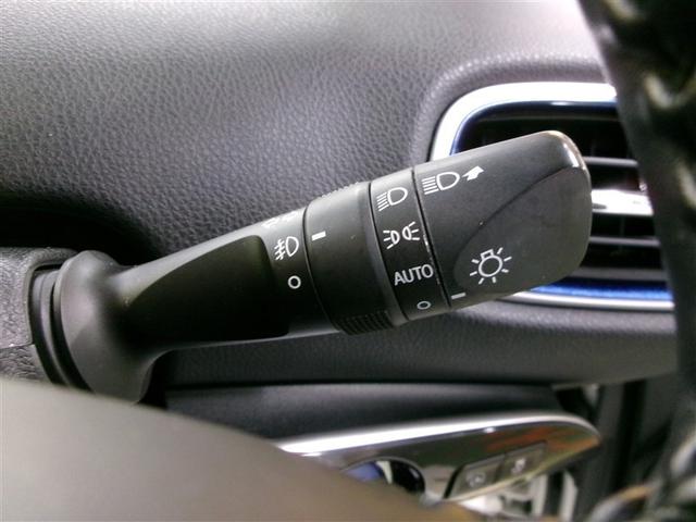 プリウス Ａツーリングセレクション　４ＷＤ　衝突被害軽減システム　メモリーナビ　フルセグ　ＬＥＤヘッドランプ　アルミホイール　バックカメラ　ドラレコ　スマートキー　オートクルーズコントロール　ＥＴＣ　盗難防止装置　電動シート　キーレス（21枚目）