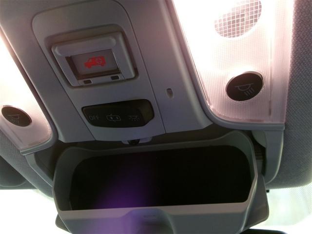 プリウス Ａツーリングセレクション　４ＷＤ　衝突被害軽減システム　メモリーナビ　フルセグ　ＬＥＤヘッドランプ　アルミホイール　バックカメラ　ドラレコ　スマートキー　オートクルーズコントロール　ＥＴＣ　盗難防止装置　電動シート　キーレス（29枚目）