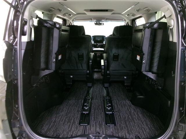 広い荷室は大きなものも積めちゃいます。レジャーにもフル活用できます！