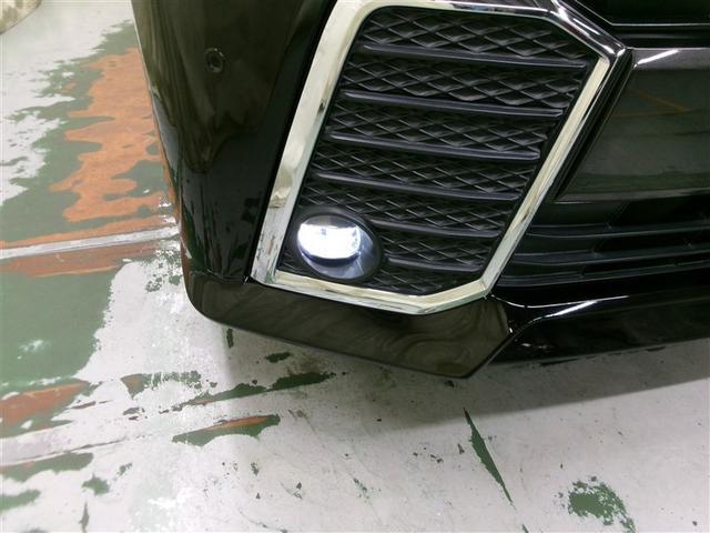 フォグランプ付きです。夜間や悪天候時に視界を確保します。