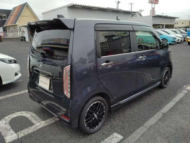 N-WGNカスタム カスタム 660 L ターボ ナビ装着用スペシャルパッケージ 衝突被害軽減装置 LEDランプ Bカメ サイドエアバック メモリーナビ イモビ スマートキー・プッシュスタート ドラレコ キーフリー ETC車載器 整備記録簿 AAC 禁煙 アルミ クルコン ABS(3枚目)