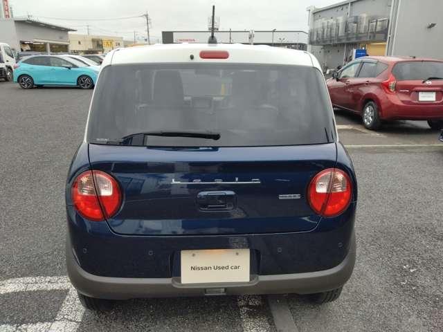 アルトラパン ６６０　モード　パナソニックメモリ－ナビ　フルセグＴＶ　ＨＩＤ　禁煙　車線逸脱防止　ナビＴＶ　セキュリティアラーム　両席エアバッグ　ワンセグ　キーフリー　メモリーナビ　エアコン　整備記録簿　運転席エアバッグ　パワーウィンドウ　ＡＢＳ　パワーステアリング　アイドルＳ（14枚目）