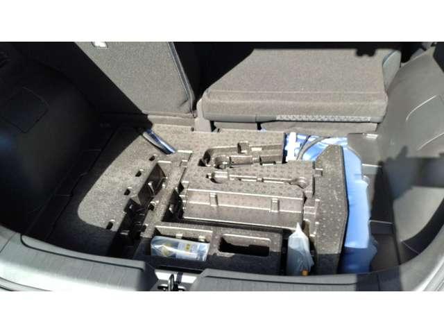 オーラ 1.2 G 純正コネクトナビ アラウンドビュ-モニタ- 自動(被害軽減)ブレーキ LED LKA サイドカメラ ETC カーテンエアバッグ イモビライザー アルミホイール 禁煙 インテリジェントキー パワーウィンドウ フルオートエアコン キーレスエントリー(14枚目)