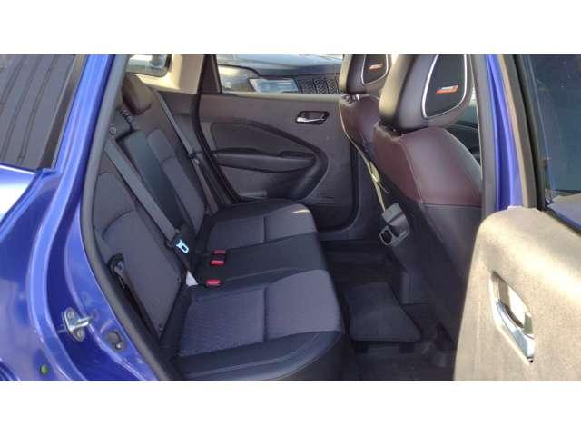 オーラ 1.2 G 純正コネクトナビ アラウンドビュ-モニタ- 自動(被害軽減)ブレーキ LED LKA サイドカメラ ETC カーテンエアバッグ イモビライザー アルミホイール 禁煙 インテリジェントキー パワーウィンドウ フルオートエアコン キーレスエントリー(15枚目)