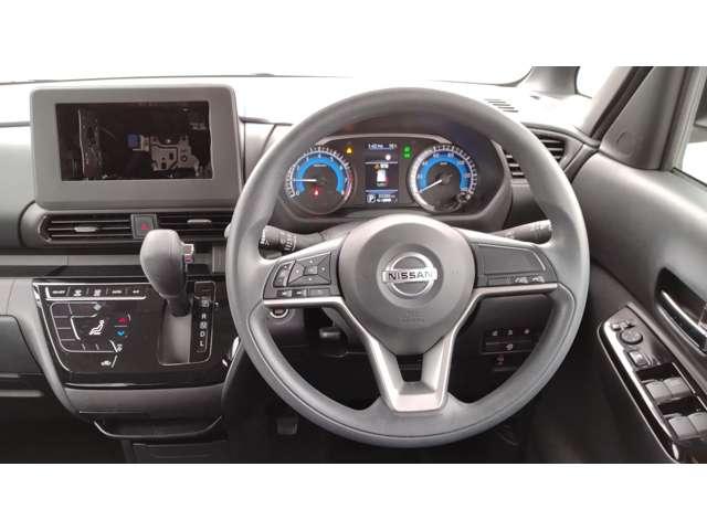 ルークス 660 ハイウェイスターX アラウンドビュ-モニタ- アイスト 衝突被害軽減ブレ-キ マルチビューカメラ 車線逸脱警報装置 ETC LED スマートキー パワーウィンドウ ワンオーナー カーテンエアバック バックカメラ 記録簿 パワステ オートエアコン(4枚目)