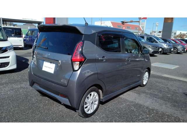 デイズ 660 ハイウェイスターX 純正メモリ-ナビ ブレーキサポート 全周囲カメラ LED ドライブレコーダー イモビライザー インテリジェントキー ETC レーンキープ バックカメラ ナビTV アイドリングストップ オートエアコン デュアルエアバッグ(3枚目)