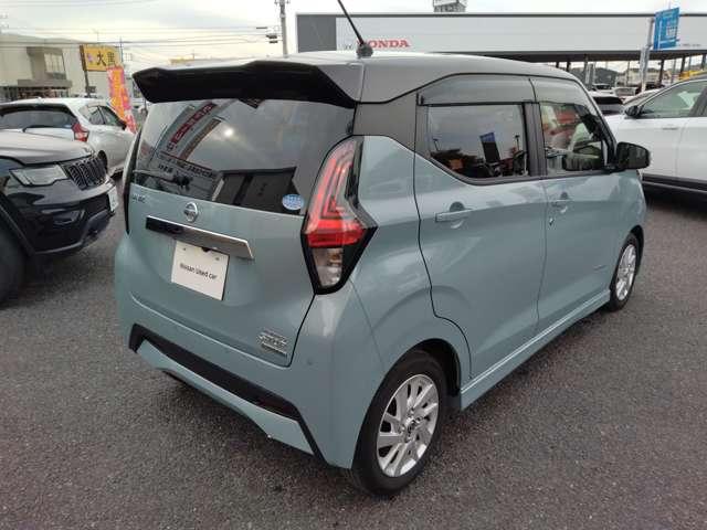 デイズ 660 ハイウェイスターX 純正メモリ-ナビ ブレーキサポート 禁煙 全周囲カメラ LED ドライブレコーダー イモビライザー インテリジェントキー レーンキープ バックカメラ ナビTV アイドリングストップ オートエアコン デュアルエアバッグ(3枚目)