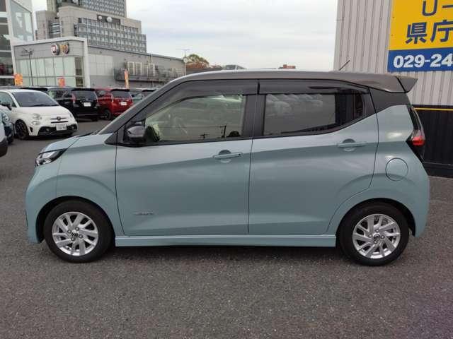 デイズ 660 ハイウェイスターX 純正メモリ-ナビ ブレーキサポート 禁煙 全周囲カメラ LED ドライブレコーダー イモビライザー インテリジェントキー レーンキープ バックカメラ ナビTV アイドリングストップ オートエアコン デュアルエアバッグ(12枚目)