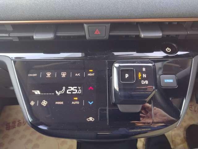 サクラ X 純正メモリ-ナビ アラウンドビュ-モニタ- アラウンドヴューモニター 運転席エアバック AAC LEDヘッドランプ スマートキー レーンアシスト ETC 盗難防止システム 禁煙車 キーレスエントリー ワンオーナー バックモニター アルミホイール(10枚目)