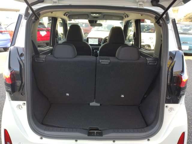 サクラ X 純正メモリ-ナビ アラウンドビュ-モニタ- アラウンドヴューモニター 運転席エアバック AAC LEDヘッドランプ スマートキー レーンアシスト ETC 盗難防止システム 禁煙車 キーレスエントリー ワンオーナー バックモニター アルミホイール(17枚目)