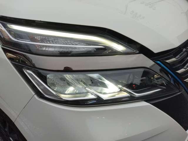 セレナ 1.2 e-POWER ハイウェイスターVアーバンクロム インテリジェントエマージェンシーブレーキ 全周囲カメラ LEDヘッド アダプティブクルーズ ETC 両側自動ドア レーンアシスト ドラレコ ワンオーナー インテリキー バックカメラ ABS(19枚目)