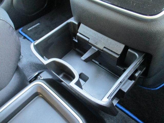 セレナ ｅ－パワー　ハイウェイスターＶ　アーバンクロム　純正１０インチナビ　アラウンドビュ－モニタ－　プロパイロット　エマージェンシーブレーキ　前後ドライブレコ－ダ－　ＥＴＣ　スマ－トルームミラ－　ＬＥＤヘッドライト　両側電動スライドドア　ワンオーナー（68枚目）