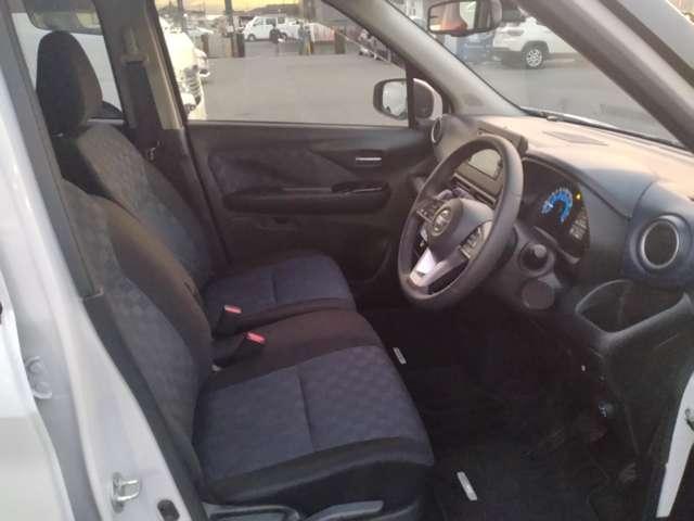 デイズ ６６０　ハイウェイスターＸ　プロパイロット　エディション　純正メモリ－ナビ　フルセグＴＶ　スマートキー＆プッシュスタート　ＬＥＤヘッド　レーダークルーズ　盗難防止装置　アイドリングストップ　ＬＫＡＳ　ドラレコ　パワーステアリング　点検記録簿　オートエアコン　Ｂカメラ　ワンセグ　ＡＢＳ（20枚目）