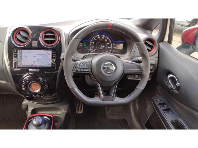 ノート １．２　ｅ－ＰＯＷＥＲ　ＮＩＳＭＯ　純正メモリ－ナビ　アラウンドビュ－モニタ－　ＬＥＤランプ　Ｂカメラ　メモリーナビ付き　レーンアシスト　フルオートエアコン　スマートキープッシュスタート　Ｗエアバッグ　アルミ　キーフリー　ドラレコ　記録簿　サイドカメラ　パワーステアリング　ＡＢＳ（4枚目）