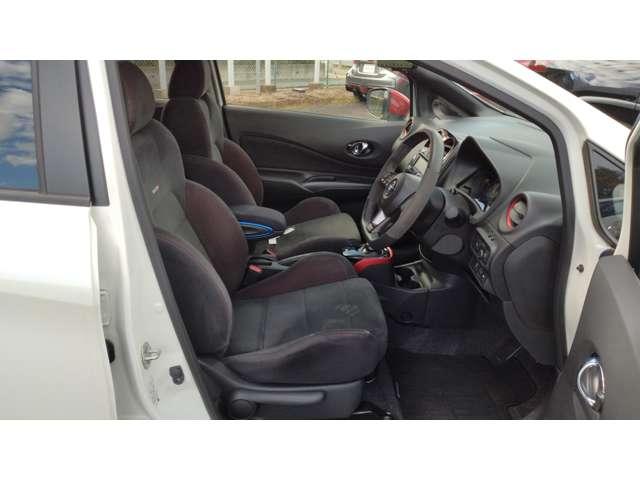 ノート １．２　ｅ－ＰＯＷＥＲ　ＮＩＳＭＯ　純正メモリ－ナビ　アラウンドビュ－モニタ－　ＬＥＤランプ　Ｂカメラ　メモリーナビ付き　レーンアシスト　フルオートエアコン　スマートキープッシュスタート　Ｗエアバッグ　アルミ　キーフリー　ドラレコ　記録簿　サイドカメラ　パワーステアリング　ＡＢＳ（18枚目）