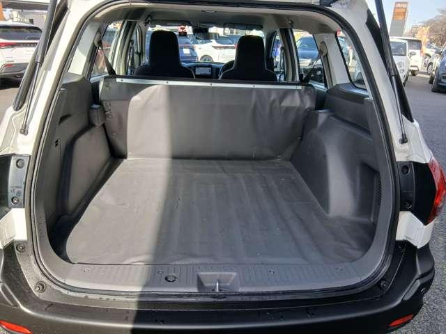 NV150AD 1.5 VE エマ-ジェンシ-ブレ-キ ケンウッドSDナビ Bカメ エマージェンシーブレーキ パワーウインドウ PS キーレス ETC 車線逸脱警報 ナビ ドライブレコーダー エアバッグ 運転席助手席エアバック エアコン メモリーナビ ABS(16枚目)