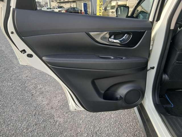 ���������h�A����