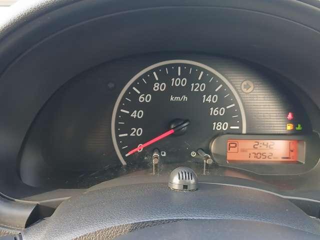 マーチ １．２　Ｓ　エマ－ジェンシ－ブレ－キ装着車　地デジＴＶ　運転席エアバック　メモリーナビ付き　衝突被害軽減ブレーキ　ダブルエアバック　点検記録簿　車線逸脱警告　リモコンキー　禁煙車　バックモニター　ＰＷ　パワステ（8枚目）