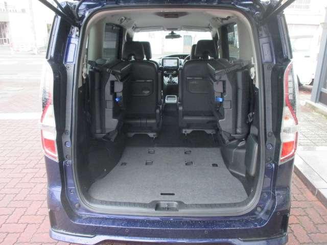 セレナ 1.2 e-POWER ハイウェイスター 両側電動ドア 衝突軽減 レーンキープ クルーズコントロール 盗難防止 LED バックカメラ アルミ スマートキー ETC エアバッグ ドライブレコーダー オートエアコン アイドリングストップ 記録簿(7枚目)