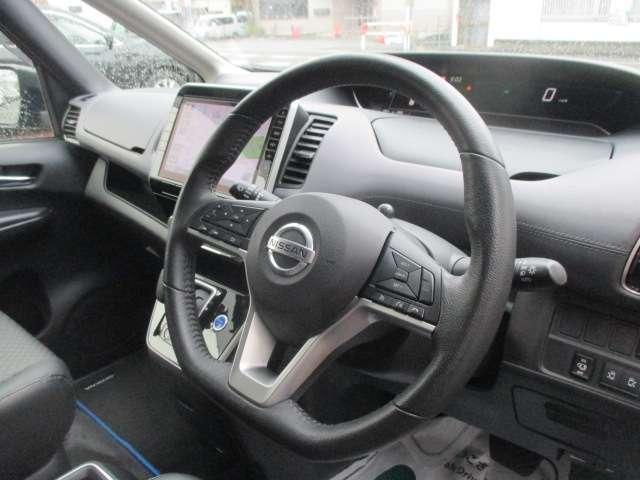 セレナ 1.2 e-POWER ハイウェイスター 両側電動ドア 衝突軽減 レーンキープ クルーズコントロール 盗難防止 LED バックカメラ アルミ スマートキー ETC エアバッグ ドライブレコーダー オートエアコン アイドリングストップ 記録簿(9枚目)