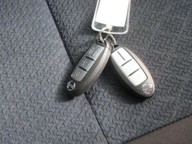 ルークス ６６０　ハイウェイスターＸ　アイスト　衝突被害軽減ブレ－キ　マルチビューカメラ　車線逸脱警報装置　ＥＴＣ　ＬＥＤ　スマートキー　パワーウィンドウ　カーテンエアバック　ナビＴＶ　バックカメラ　記録簿　パワステ　オートエアコン（16枚目）