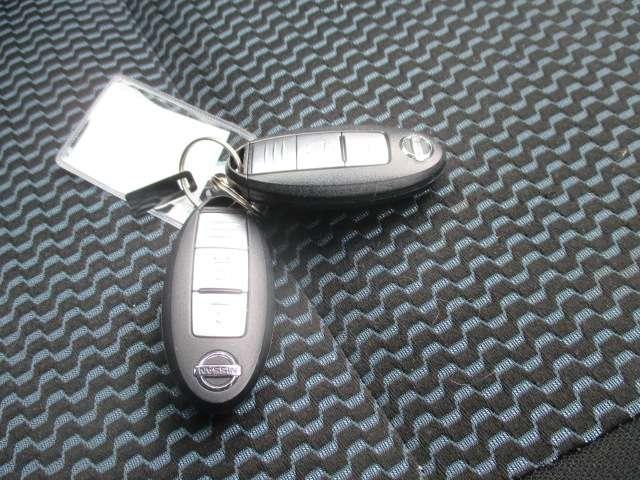 ノート １．２　Ｘ　記録簿付き　スマトキー　セキュリティーアラーム　キーレス　運転席助手席エアバッグ　ナビＴＶ　ワンセグ　バックカメラ　エアコン　パワーウィンドウ　パワーステアリング　ＡＢＳ　メモリーナビ　Ａ－ＳＴＯＰ（12枚目）