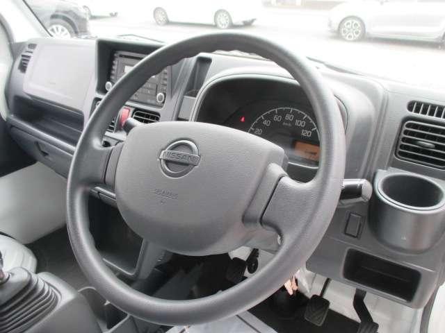 NT100クリッパートラック 660 DX 農繁仕様 4WD 点検記録簿 四駆 パワステ エアコン エアバッグ 助手席エアバック ABS(7枚目)