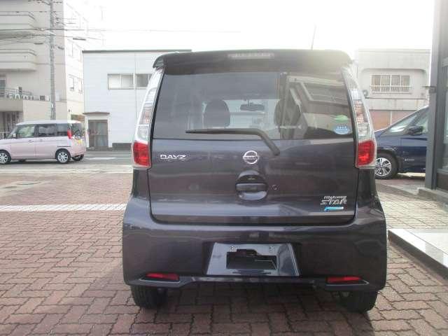 デイズ ６６０　ハイウェイスターＸ　ナビＴＶ付　全席ＰＷ　ＩＳＴＯＰ　ダブルエアバッグ　ＰＳ　スマキー　Ｂカメラ　ＡＡＣ　盗難防止システム　アルミホイール　キーフリーシステム　記録簿　ＡＢＳ　１セグＴＶ　メモリーナビ　エアバック（5枚目）