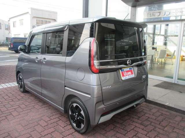 ルークス ６６０　ハイウェイスターＸ　アイスト　衝突被害軽減ブレ－キ　マルチビューカメラ　車線逸脱警報装置　ＥＴＣ　ＬＥＤ　スマートキー　パワーウィンドウ　カーテンエアバック　ドライブレコーダー　ナビＴＶ　バックカメラ　記録簿　パワステ（4枚目）