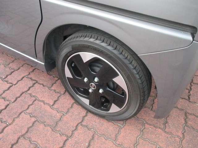 ルークス ６６０　ハイウェイスターＸ　アイスト　衝突被害軽減ブレ－キ　マルチビューカメラ　車線逸脱警報装置　ＥＴＣ　ＬＥＤ　スマートキー　パワーウィンドウ　カーテンエアバック　ドライブレコーダー　ナビＴＶ　バックカメラ　記録簿　パワステ（7枚目）