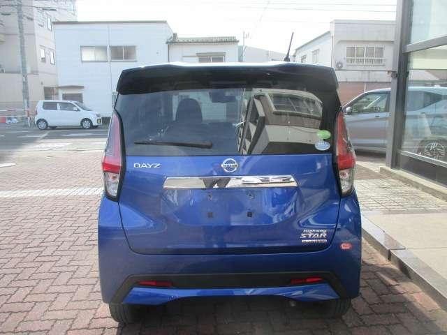 デイズ ６６０　ハイウェイスターＸ　ブレーキサポート　全周囲カメラ　ＬＥＤ　イモビライザー　インテリジェントキー　レーンキープ　バックカメラ　アイドリングストップ　オートエアコン　デュアルエアバッグ　記録簿　アルミホイール　キーレス（5枚目）