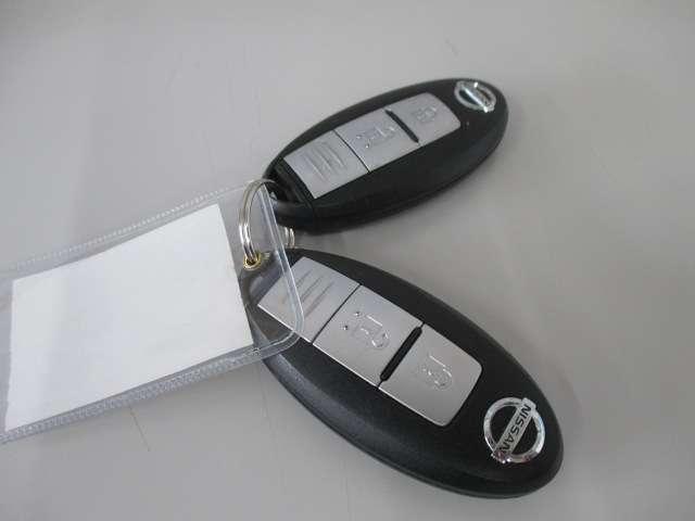 ノート １．２　Ｓ　ＤＩＧ－Ｓ　マニュアルエアコン　ＷエアＢ　運転席エアバッグ　ＥＣＯモード　ＥＴＣ　ナビＴＶ　パワーウィンドウ　ＡＢＳ　アルミホイール　メモリーナビ　ワンセグＴＶ　パワーステアリング　キーレスキー　スマ－トキ－（16枚目）